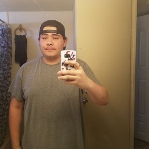 Meet your Posher, Dylan